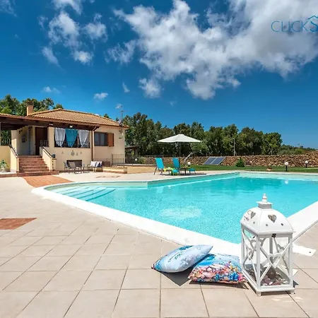 Marlena With Pool For Exclusive Use For 10 People Villa *