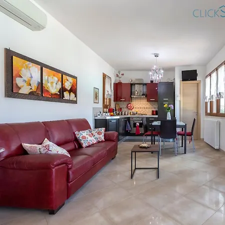 Villa Marlena With Pool For Exclusive Use For 10 People Alghero